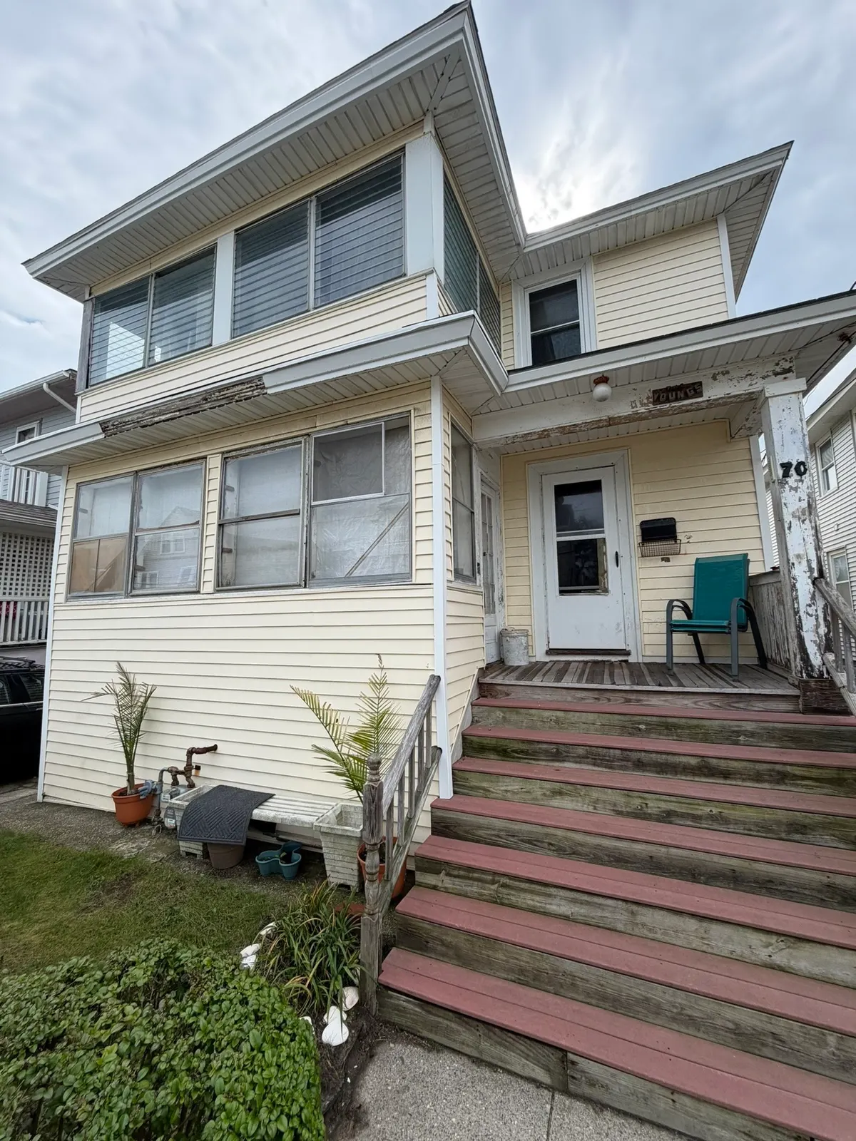 70 J St, Hull