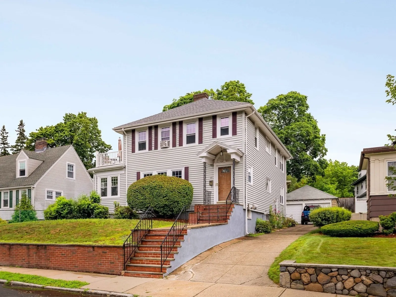 27 Pitcher Ave, Medford
