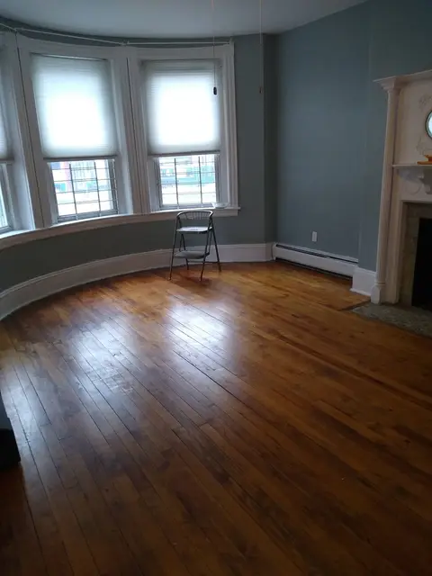 17 Vancouver St #3