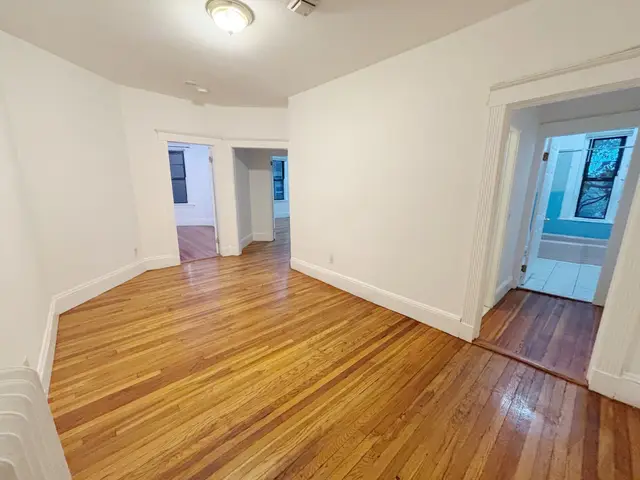 52 Cummings Rd #5.