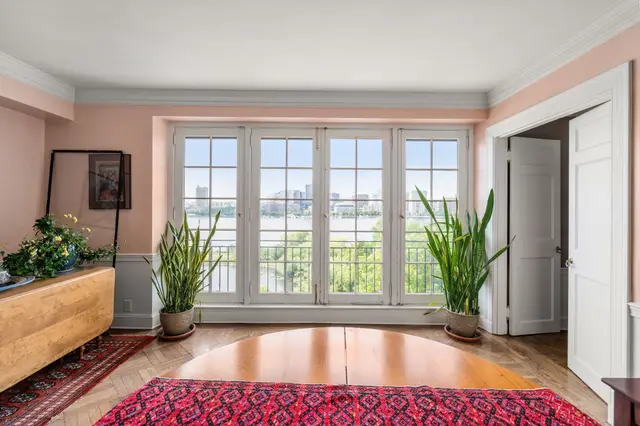 274 Beacon Street #8R