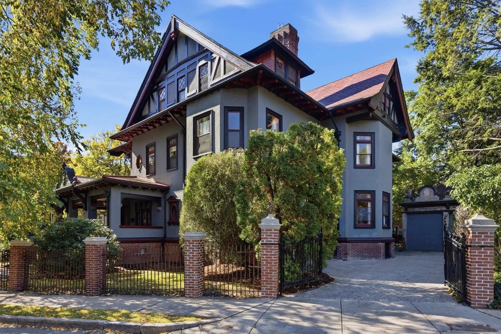 46 Powell Street, Brookline