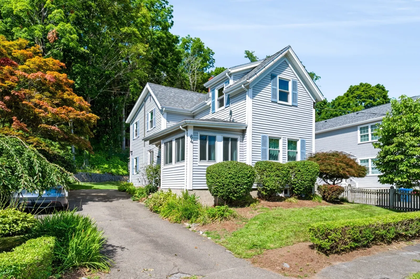 64 Locust St, Danvers