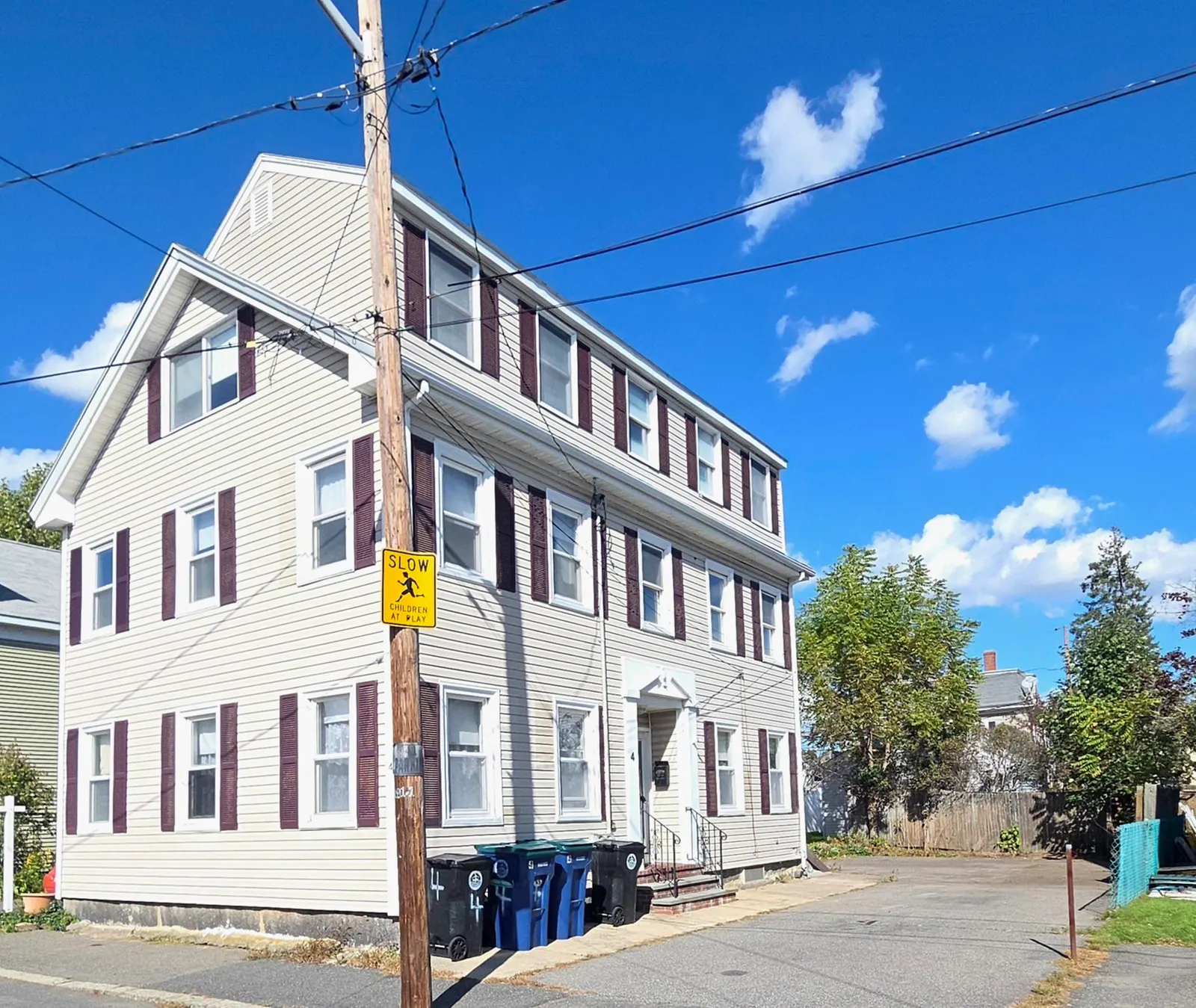 4 Upham St, Salem