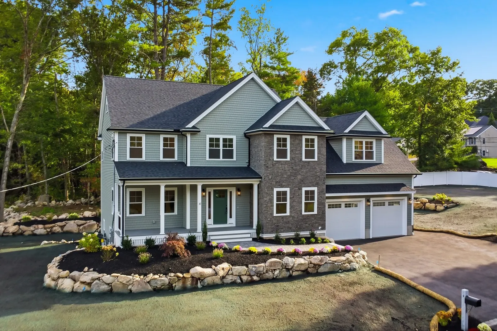 4 Juniper, Burlington