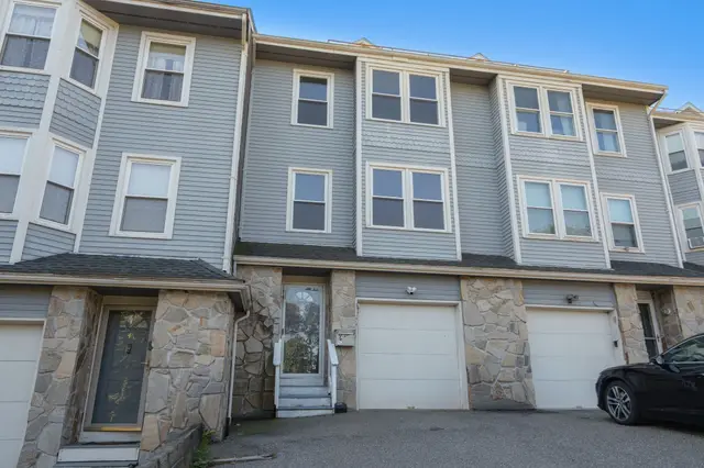 48 Newton St #48