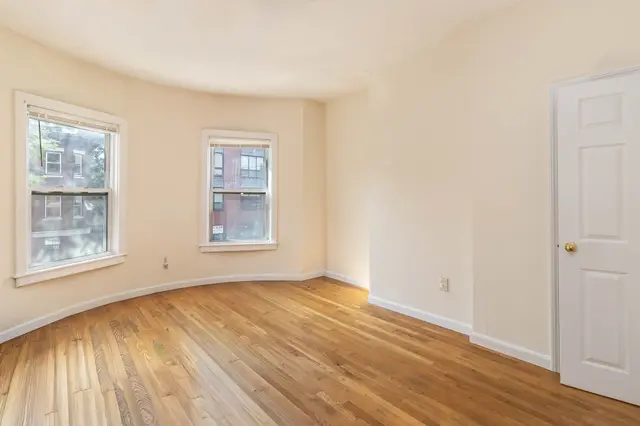 38 S. Huntington Ave #2