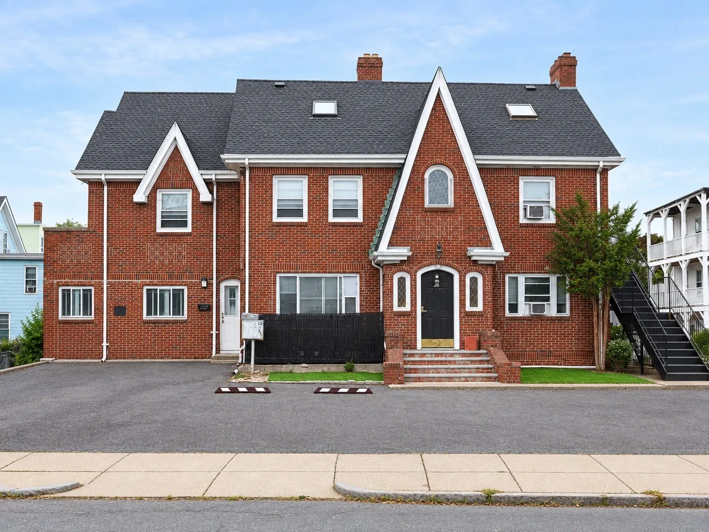 36 Saint Edward Rd #3, Boston