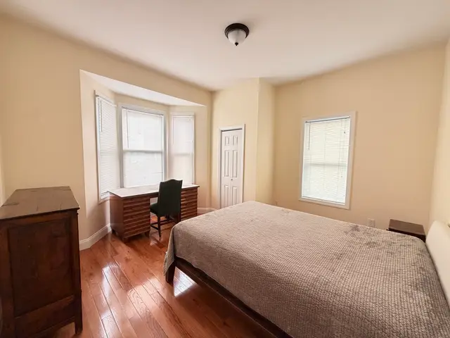 7 North Ave #1