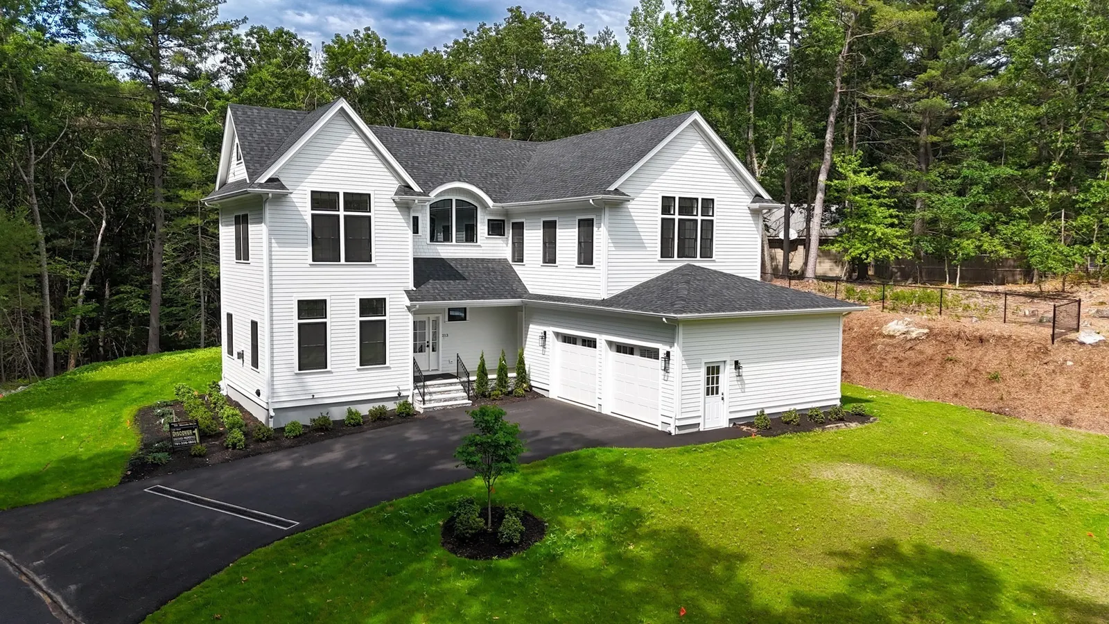 213 Sandy Valley Road, Dedham