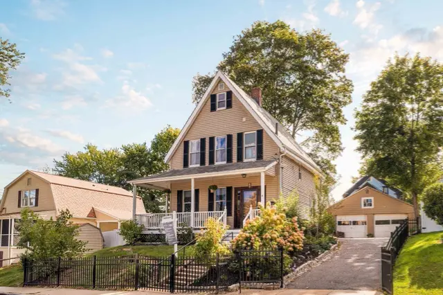 4 Dedham Street