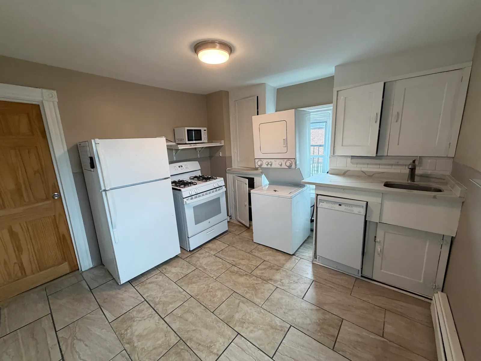 4 Barrett Ave #3, Boston