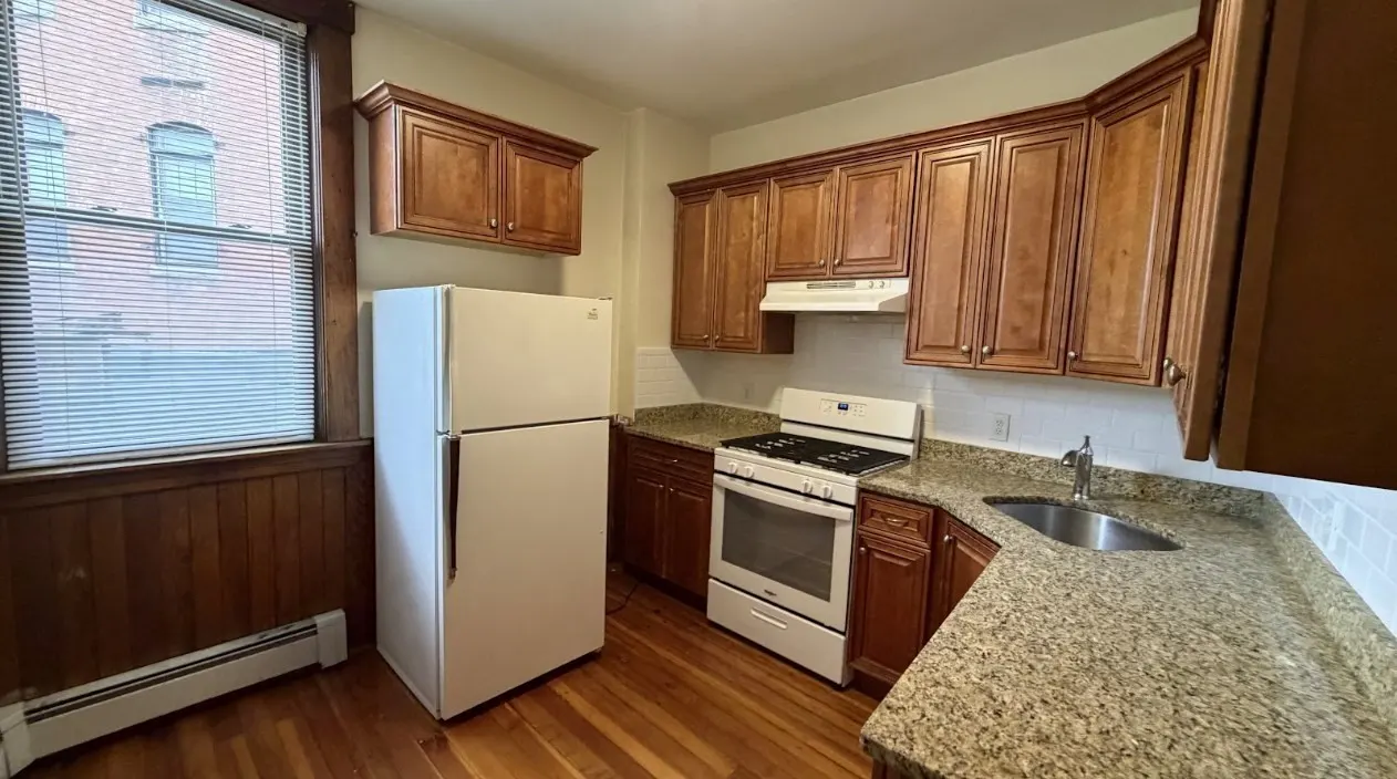 22 Washington #2, Hudson