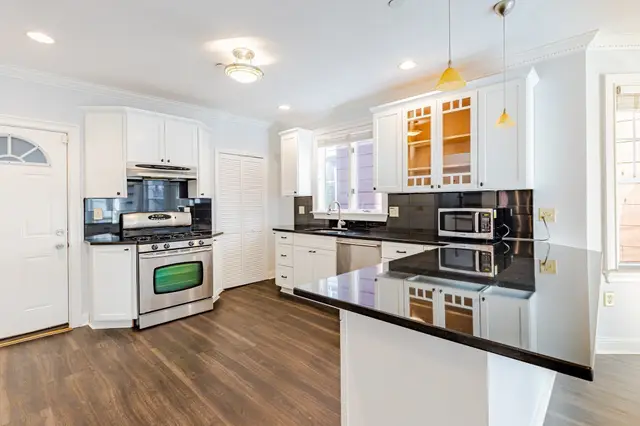 68 Line St #1