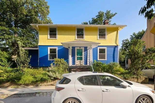 10 High Rock Way