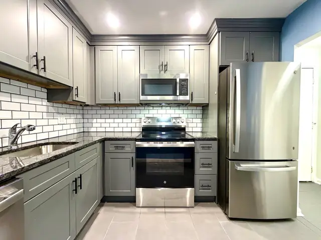 26 Willis St #12