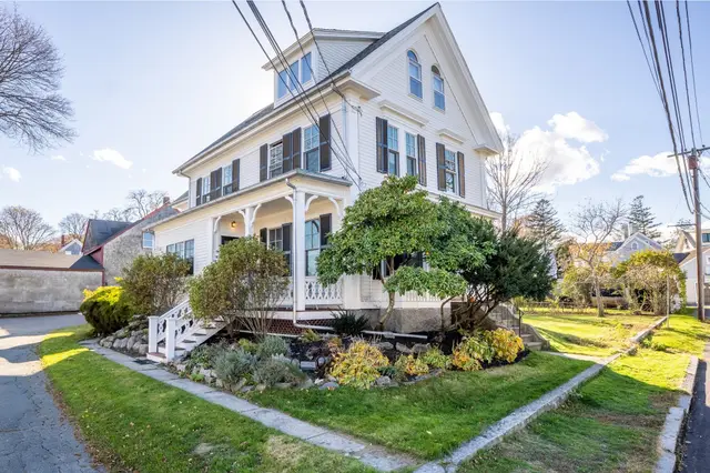 13 Broadway Avenue #1
