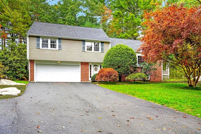 13 Cedar Lane