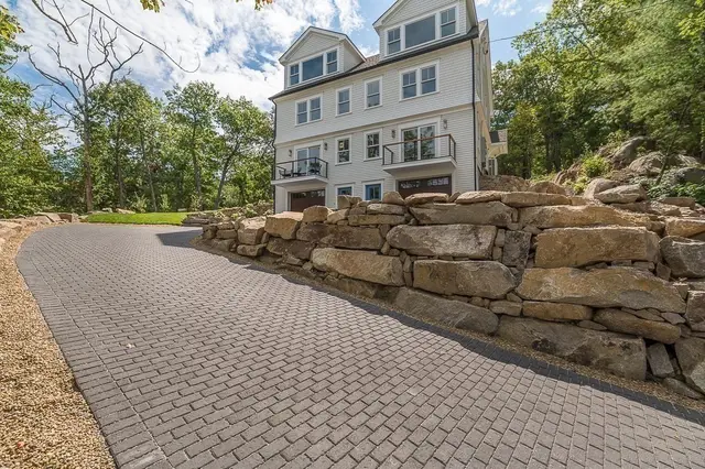 5 Samoset Rd #B