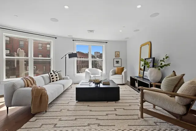 480 W Broadway #104