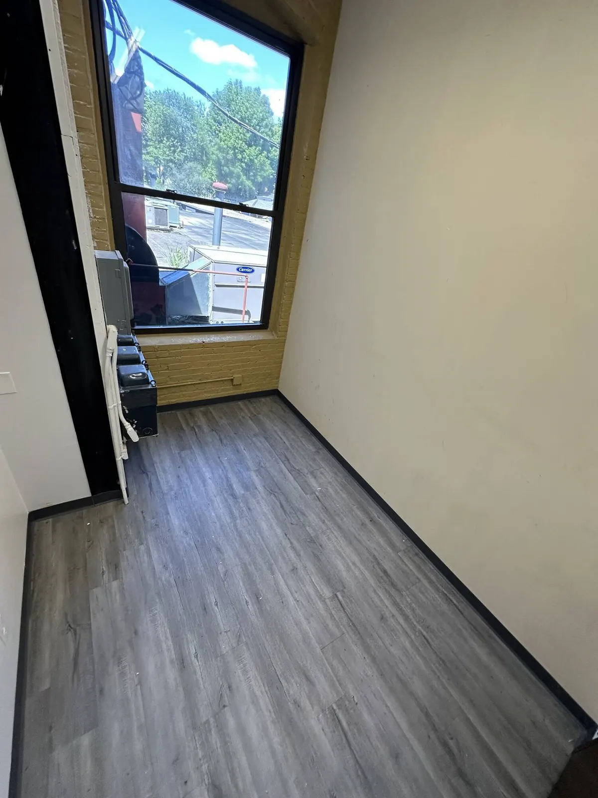 67 Maplewood #205, Malden