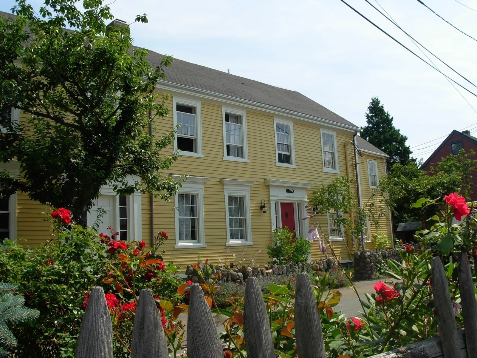 4 Goodwins Court #1, Marblehead