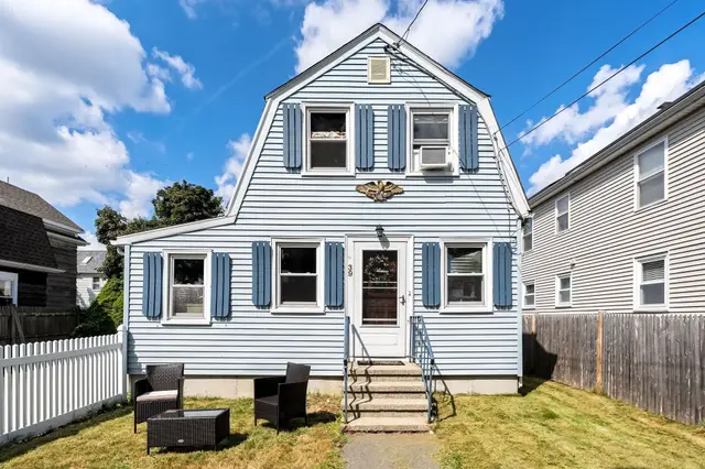 39 Macy St