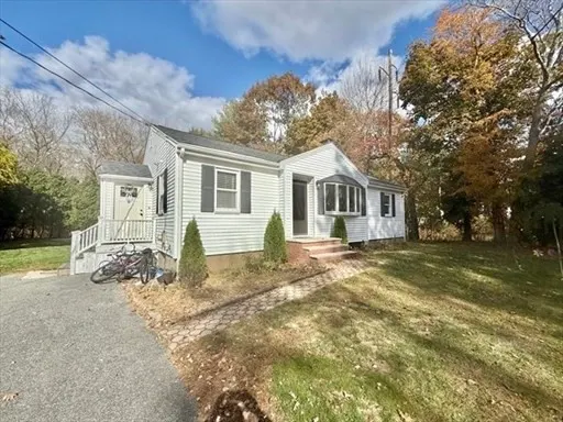 163 Atkinson Ave, Stoughton