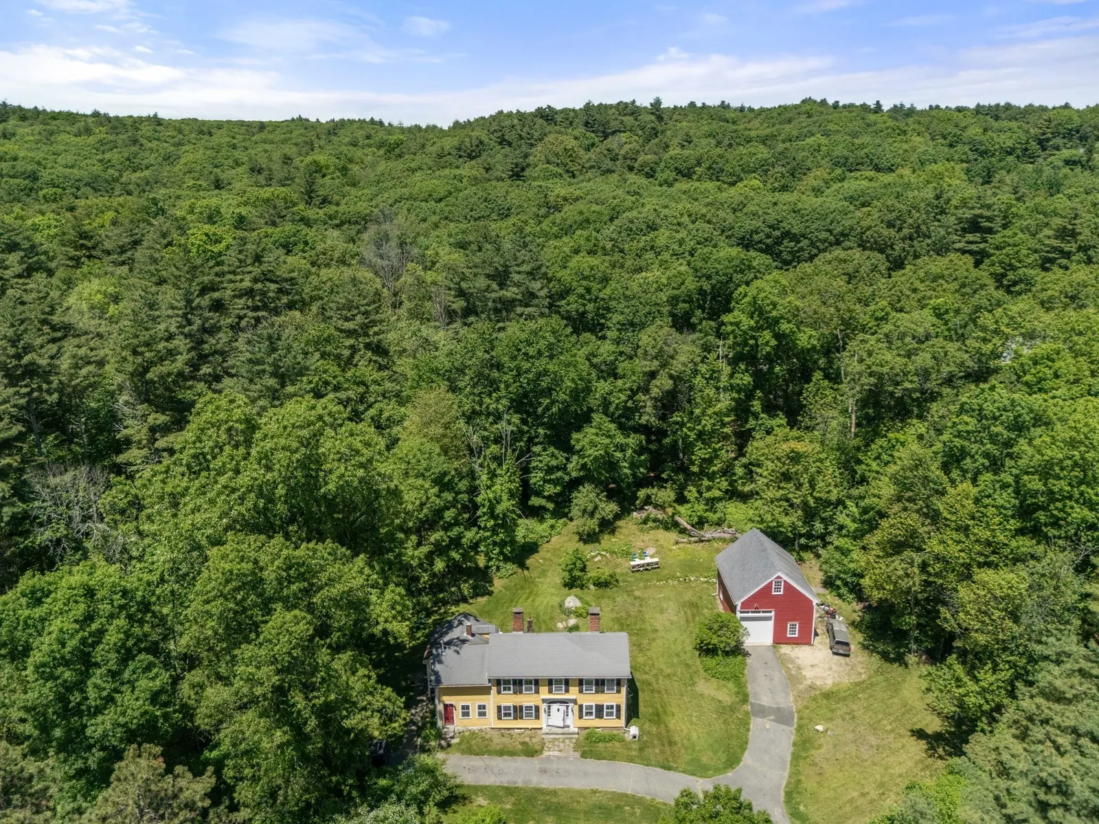68 Spring St, Hopkinton