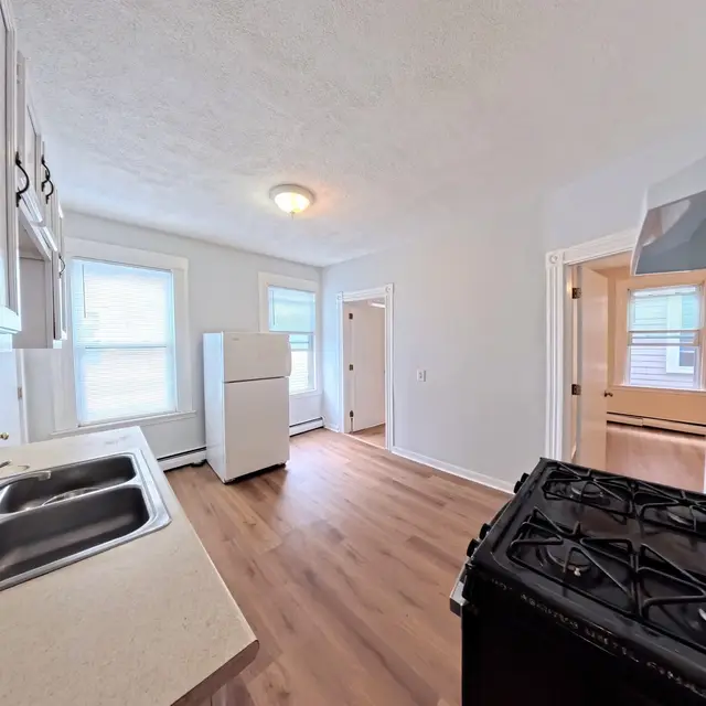 306 Prospect Street #3