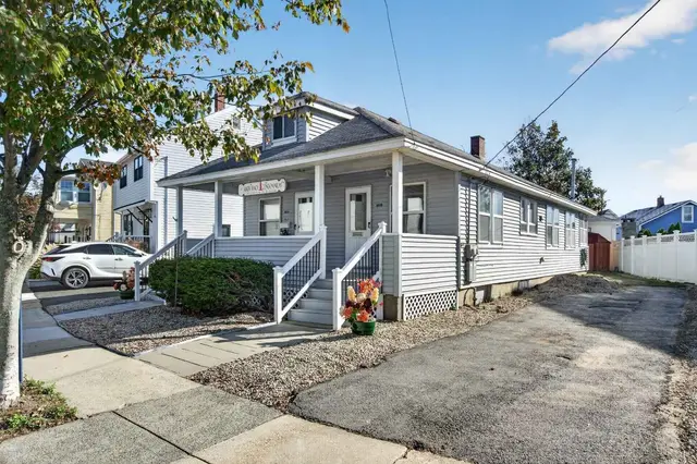 1020 Shirley St #1020