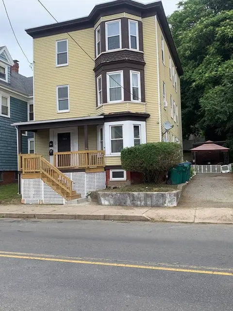 323 Chatham Street #3