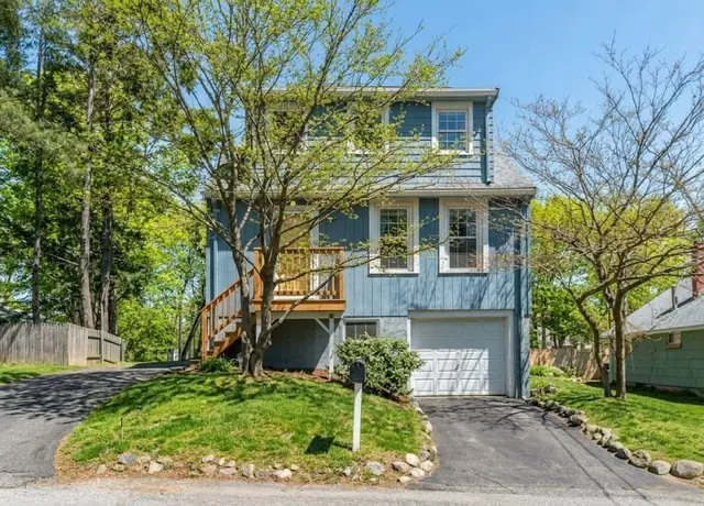 76 E Shore Rd