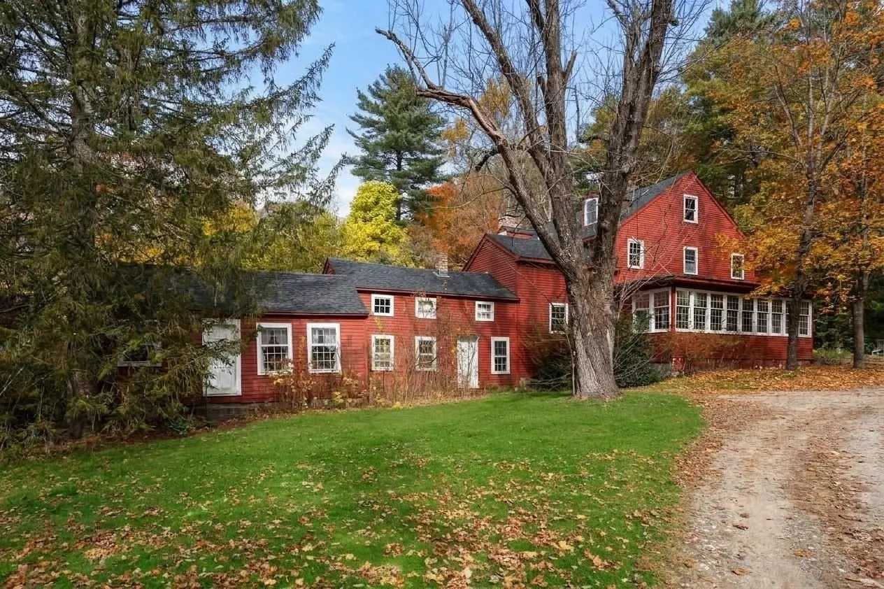 102 Concord Road, Sudbury