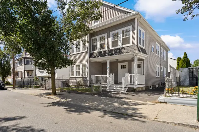 28 Windsor St