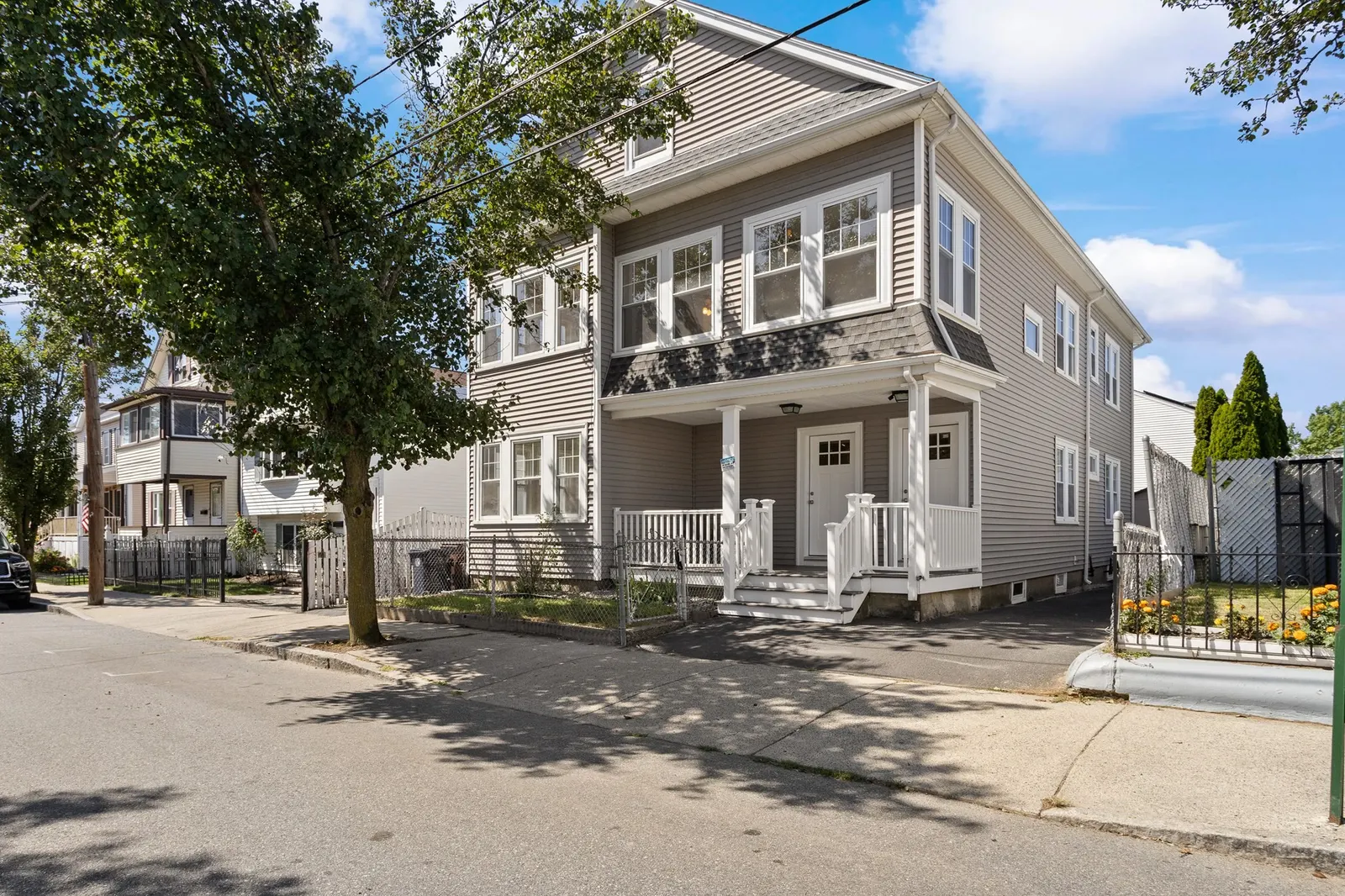28 Windsor St, Everett