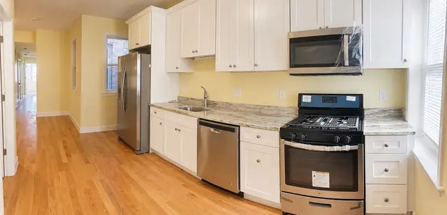 52 Guild St #2