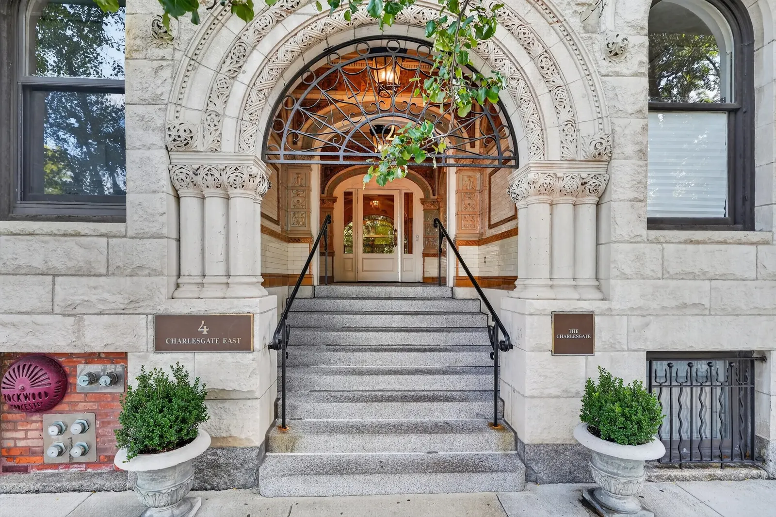 4 Charlesgate East #4-402, Boston