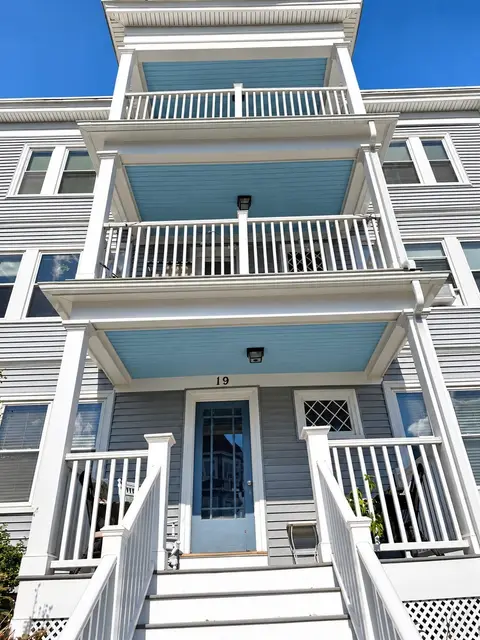 19 South Munroe Terrace #3