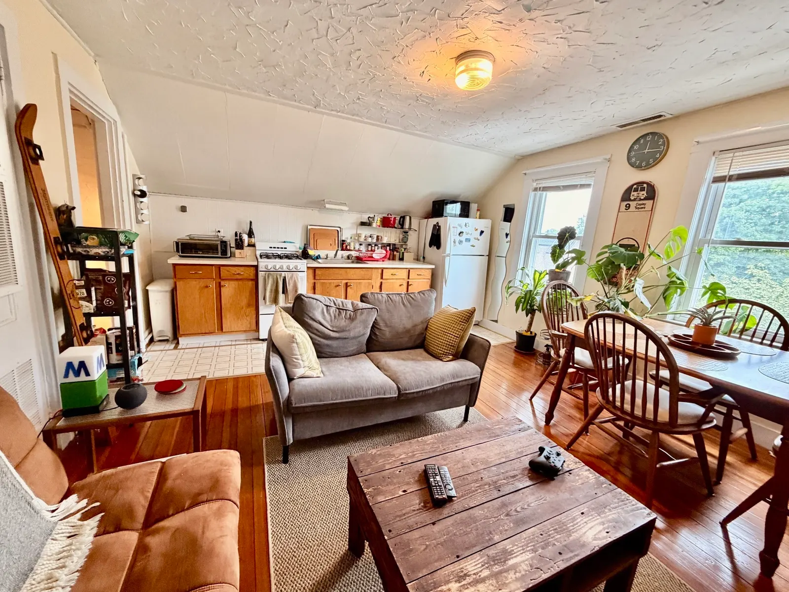 35 Danforth St #3, Boston