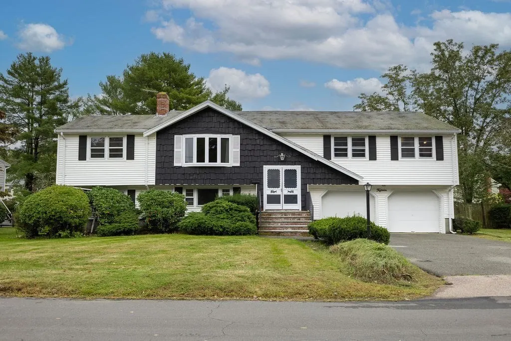 15 Casey, Canton