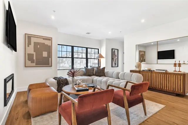 20 Audubon Way #109