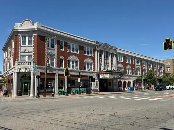 202 Massachusetts Ave, Arlington