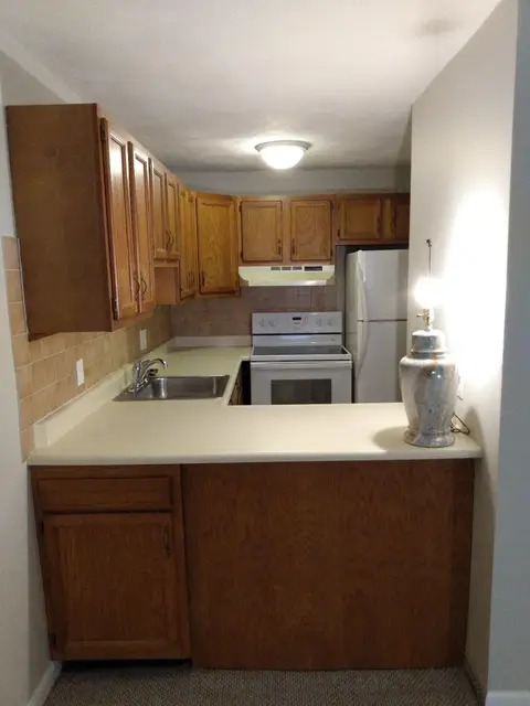 616 Boston Post Rd E #7