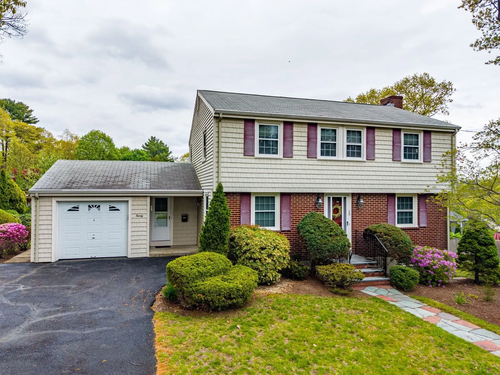 20 Bonney Lane, Dedham