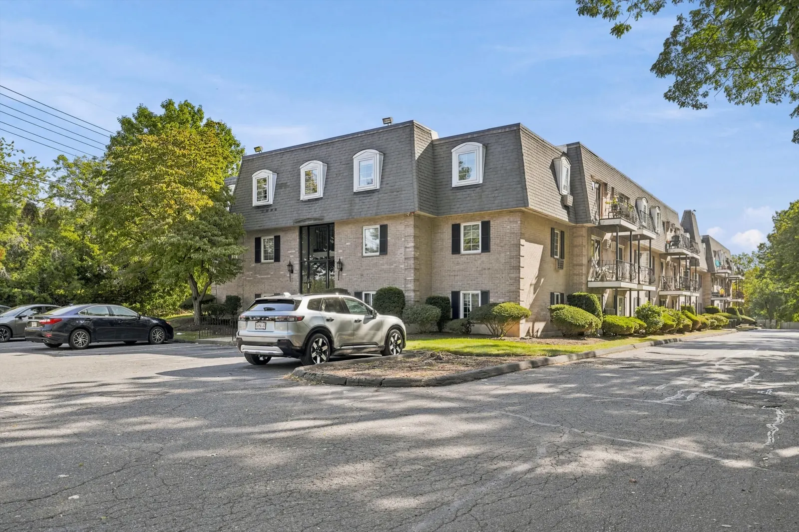 500 Northshore Rd #11A, Peabody