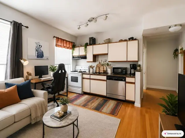 1427 Commonwealth Ave #504
