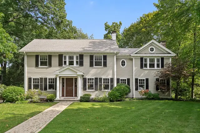 8 Tennyson Rd