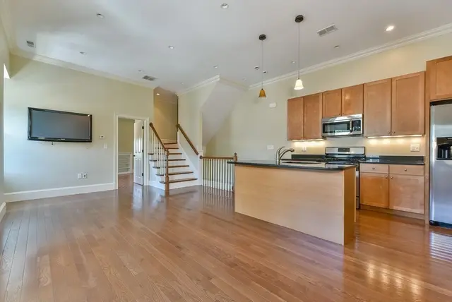 3 Savin Hill Ave #2