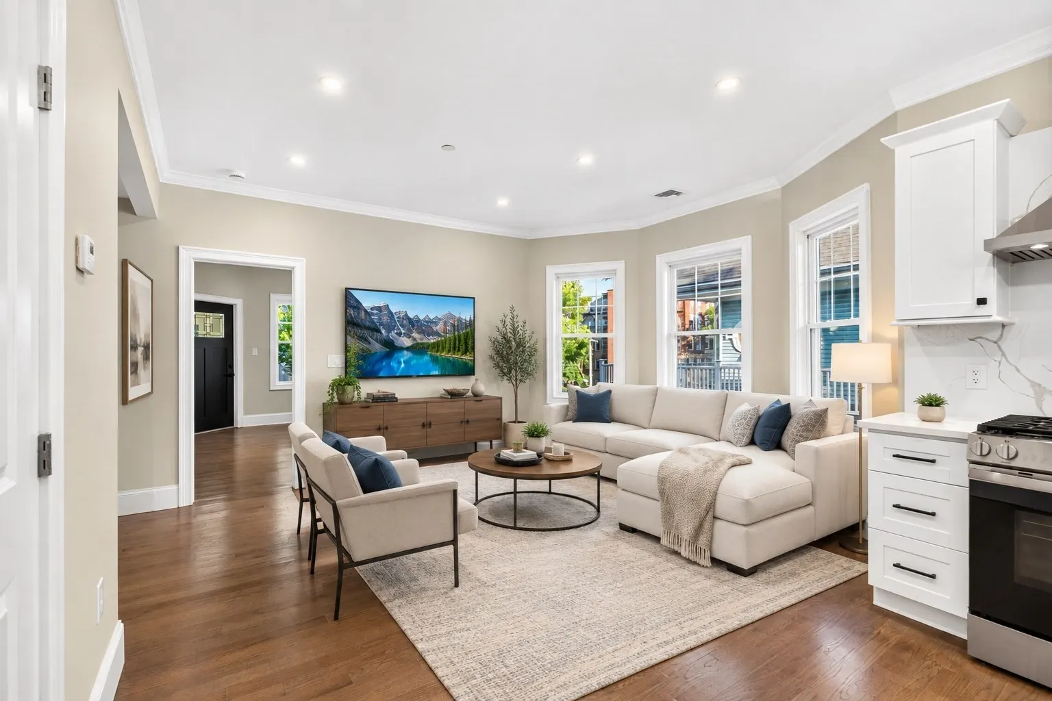 152 Washington St #2, Boston